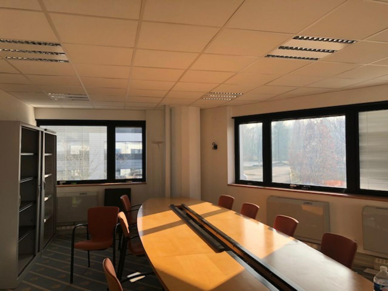 Bureau Le Bourget-du-Lac 1396m² Location bureau Le Bourget-du-Lac Savoie OLBUR2118873 2